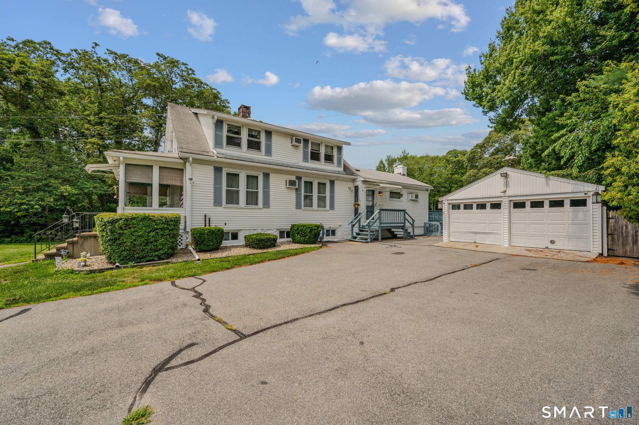 47 Shore Road Waterford CT 06385