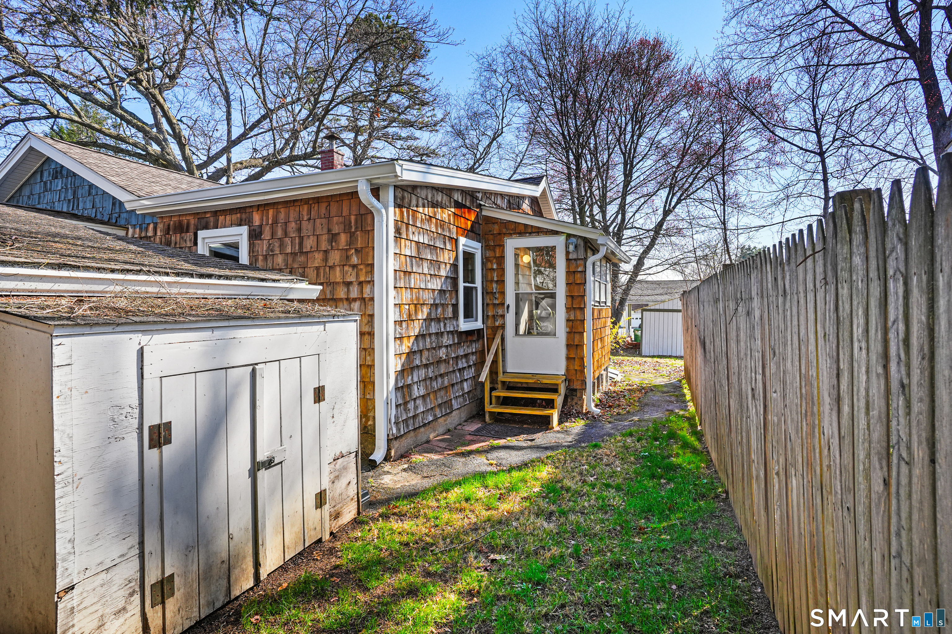 73 Jeannette Street Bristol CT 06010