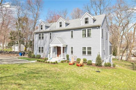 95 Greenleigh Road Fairfield CT 06825