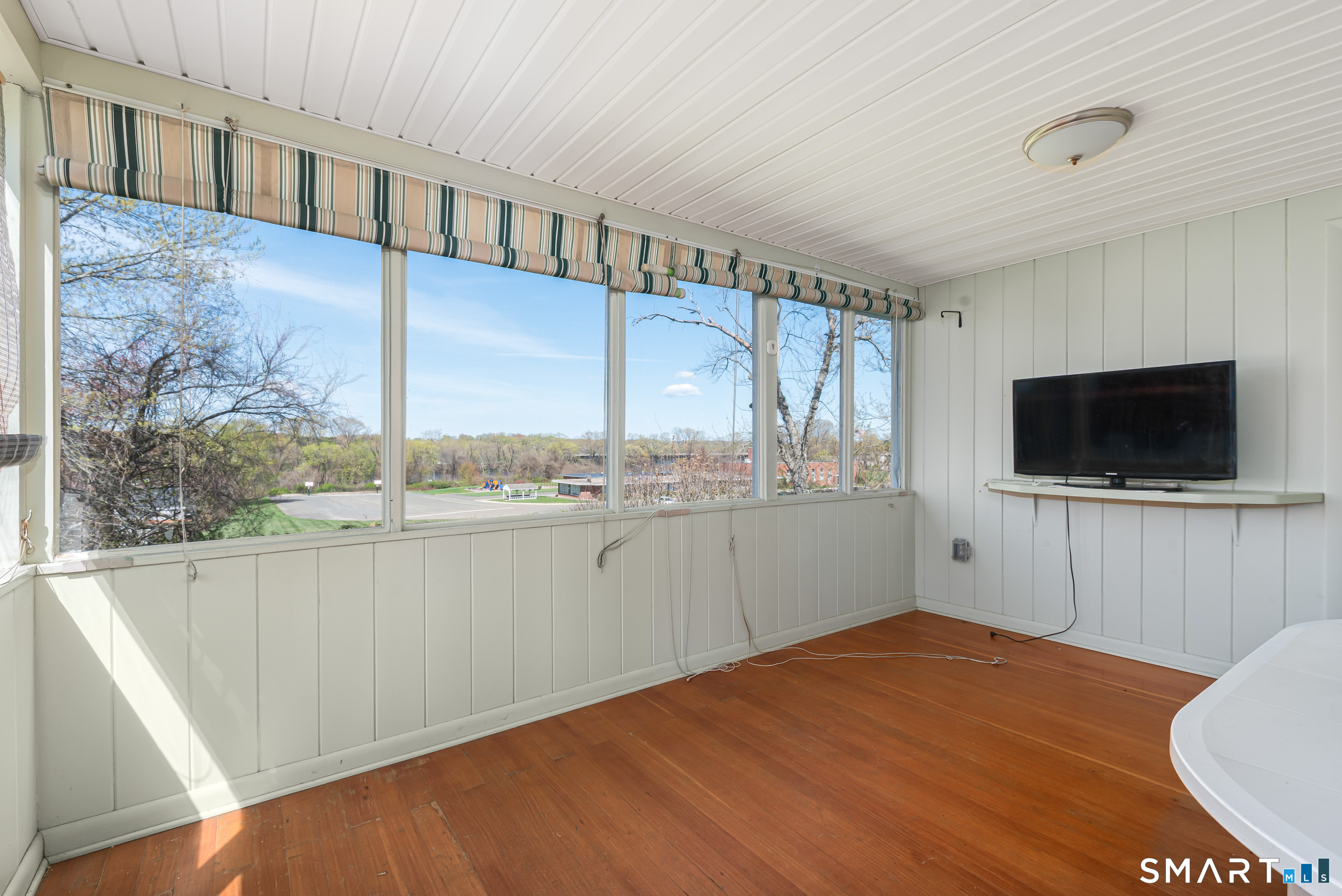 260 Pearl Street Enfield CT 06082
