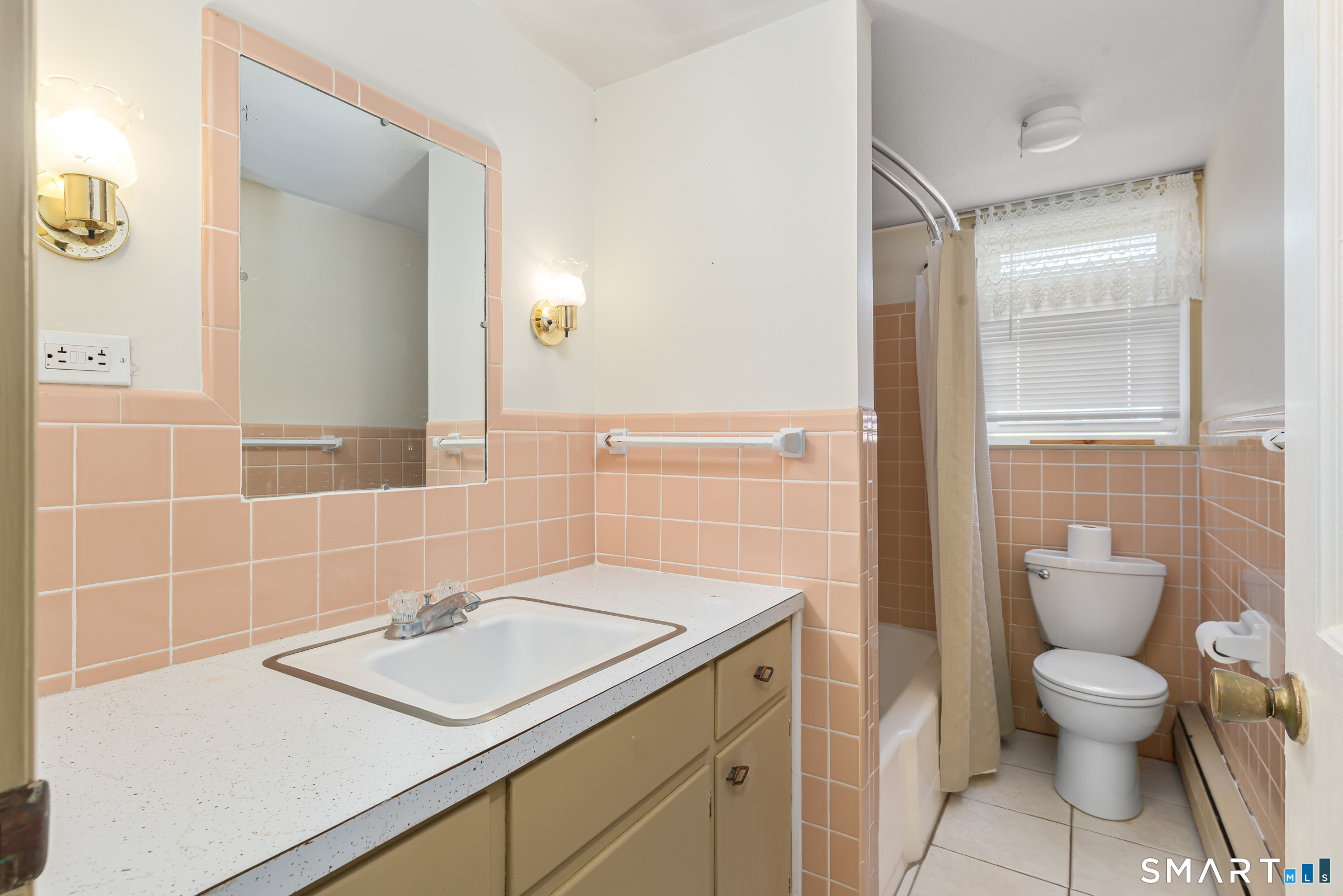 260 Pearl Street Enfield CT 06082
