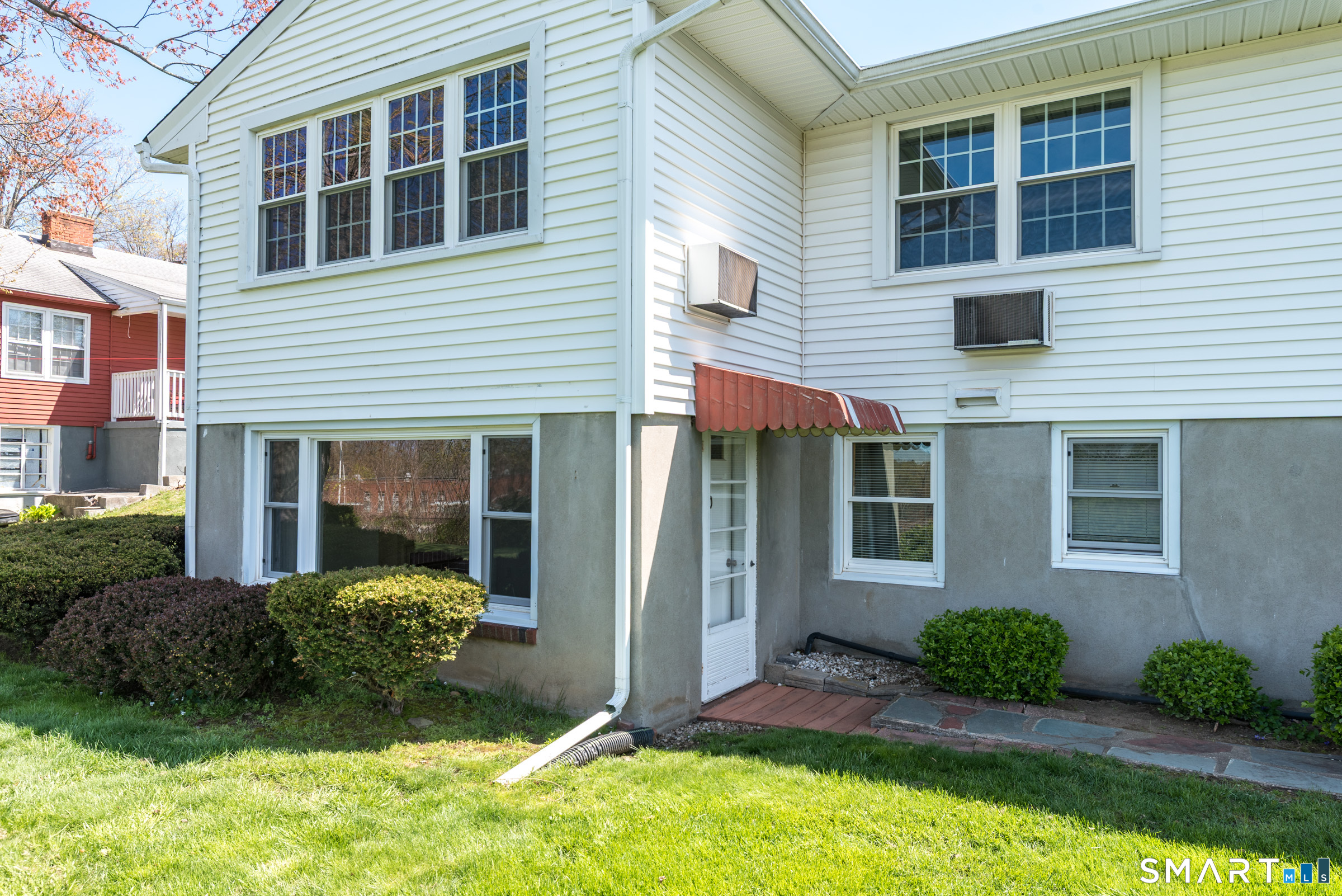 260 Pearl Street Enfield CT 06082
