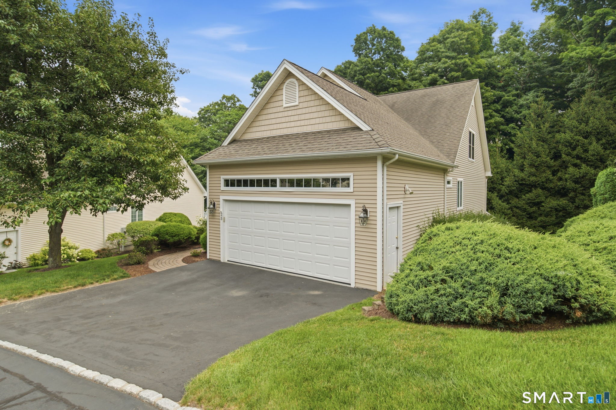 28 Rushbrooke Lane Shelton CT 06484