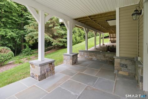 28 Rushbrooke Lane Shelton CT 06484