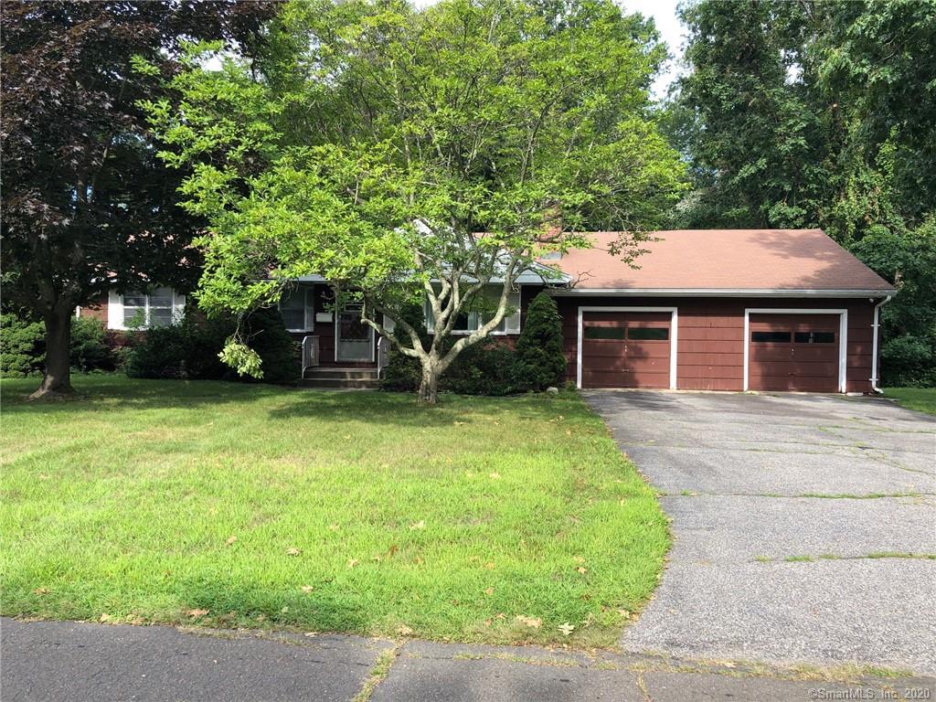 11 Westwood Road Trumbull CT 06611