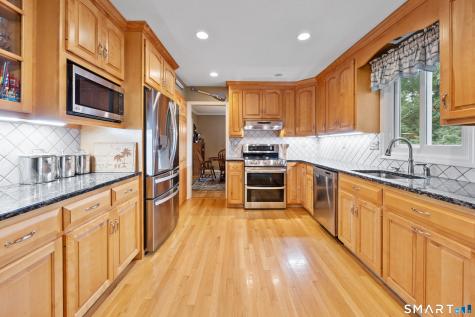 70 Heritage Drive Cheshire CT 06410