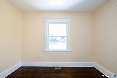 8 Beverly Road West Hartford CT 06119