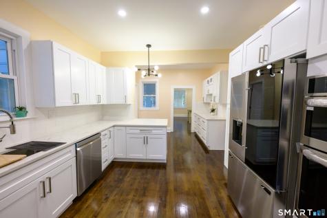 8 Beverly Road West Hartford CT 06119