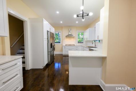 8 Beverly Road West Hartford CT 06119