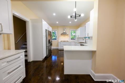 8 Beverly Road West Hartford CT 06119