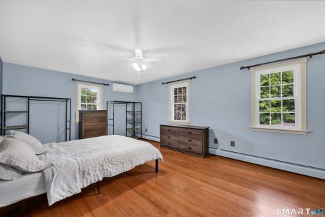 53 Del Prado Drive Bristol CT 06010