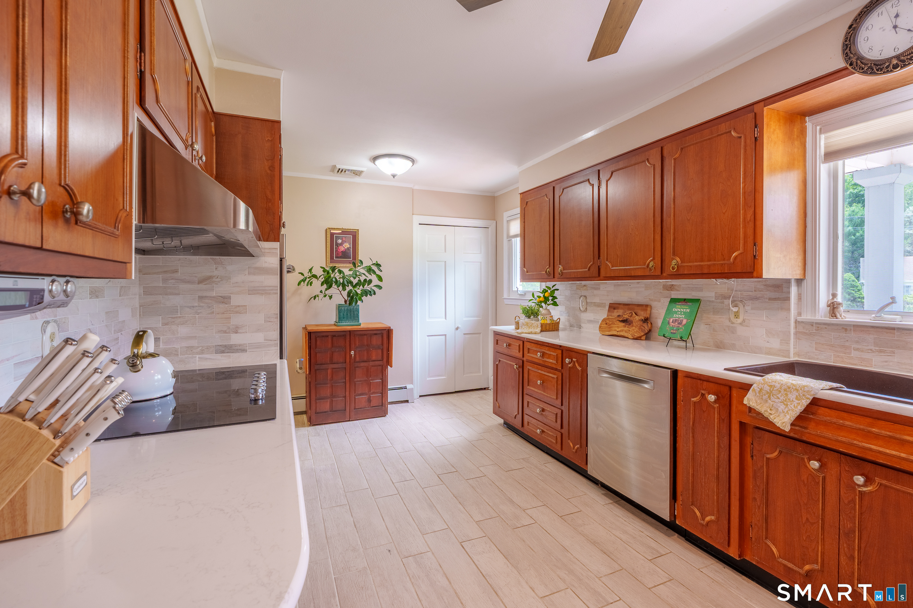 2 Stony Ridge Road Norwich CT 06360