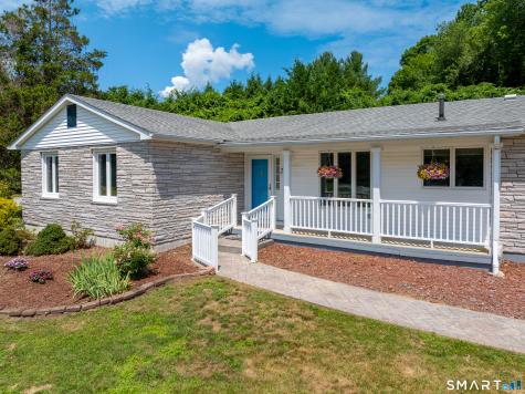 2 Stony Ridge Road Norwich CT 06360