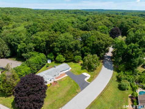 2 Stony Ridge Road Norwich CT 06360