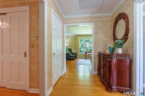 2 Stony Ridge Road Norwich CT 06360
