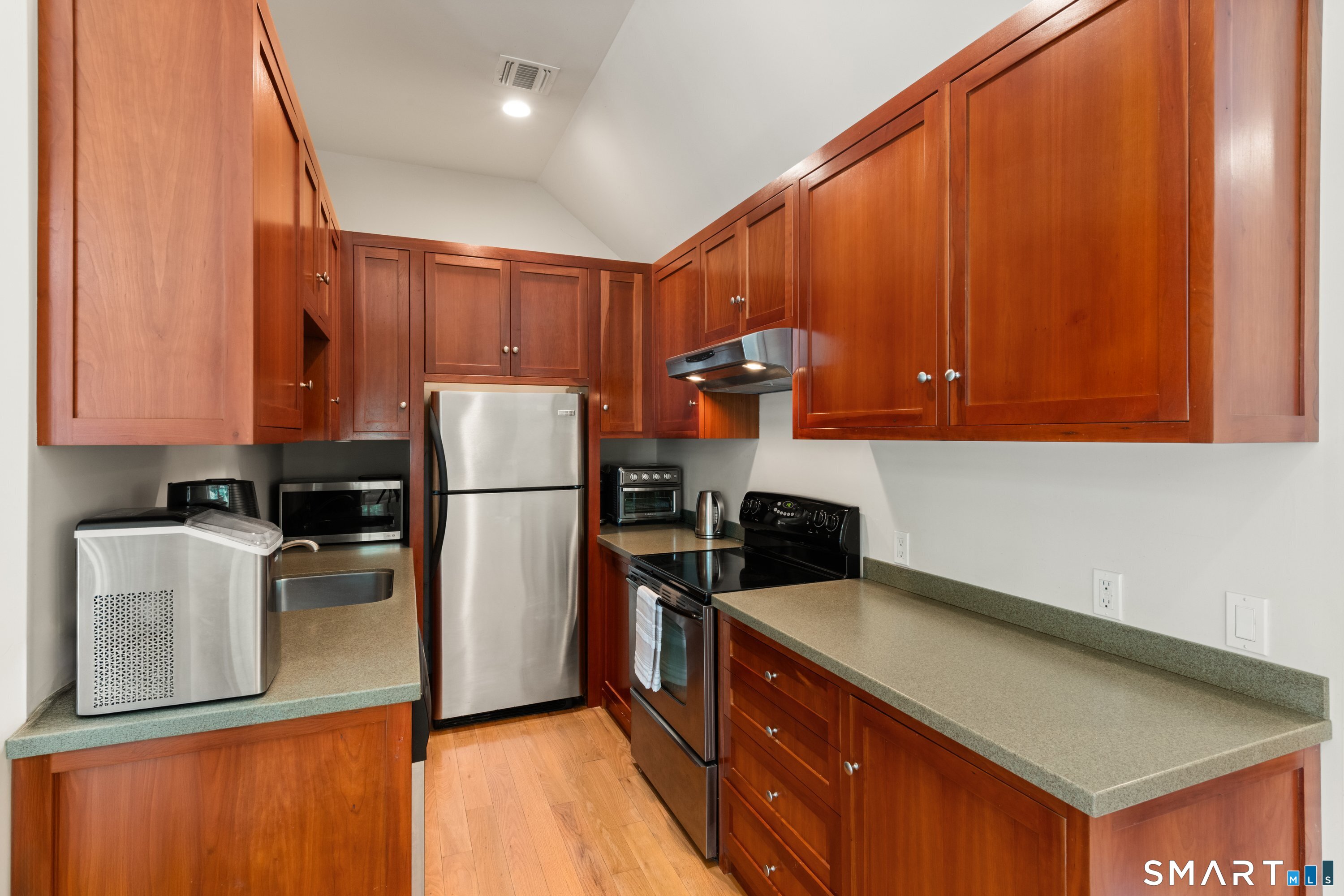 15 Saw Mill Hill Road Ridgefield CT 06877