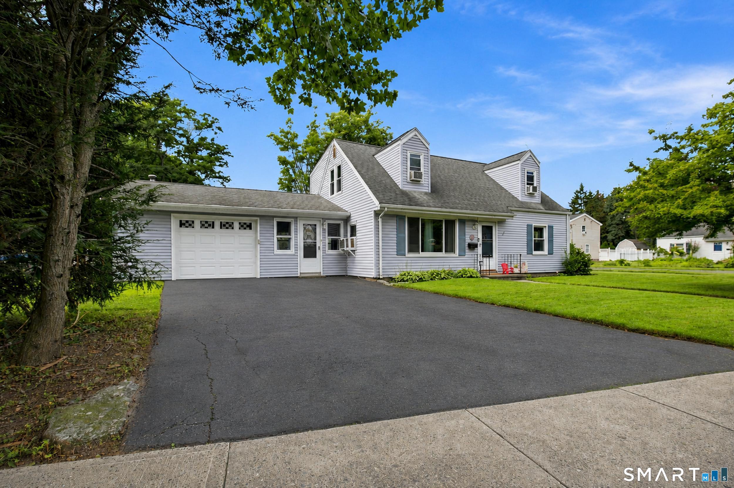 270 Delaware Drive Stratford CT 06614