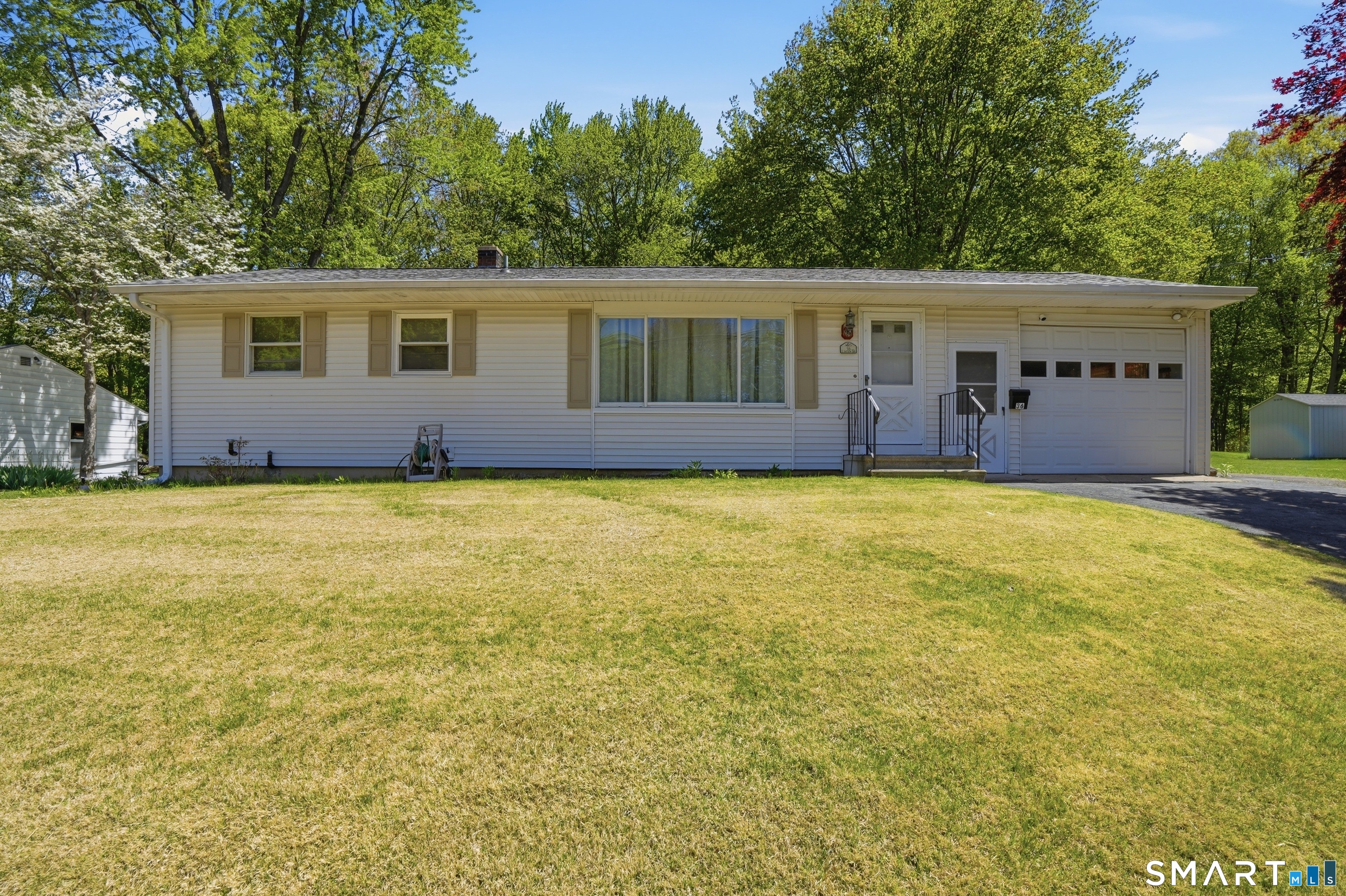 36 Longview Terrace Naugatuck CT 06770