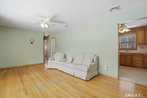 36 Longview Terrace Naugatuck CT 06770