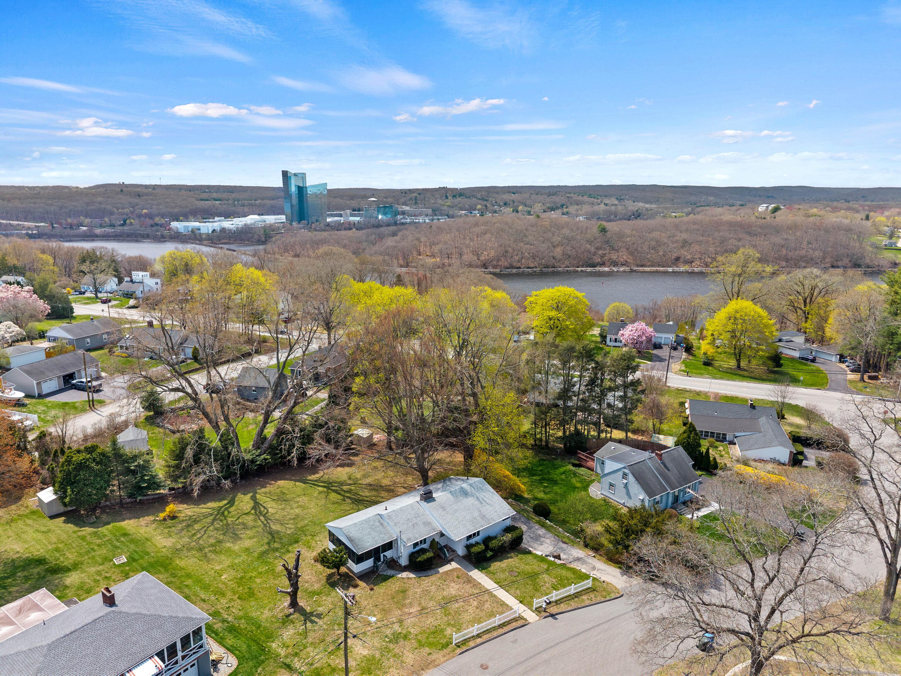 13 Ridgewood Drive Norwich CT 06360