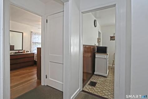 110 Greystone Road Bridgeport CT 06610