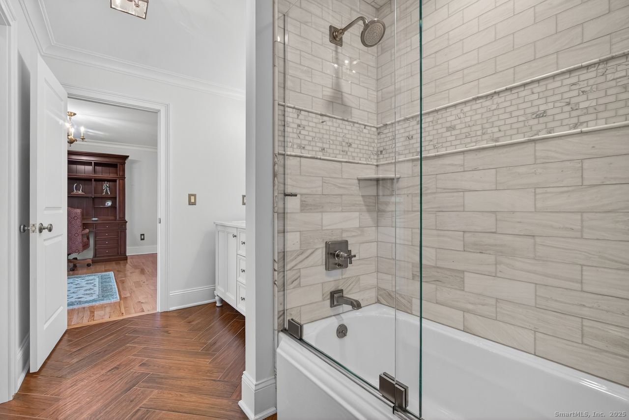 401 Fox Hopyard Road East Haddam CT 06423