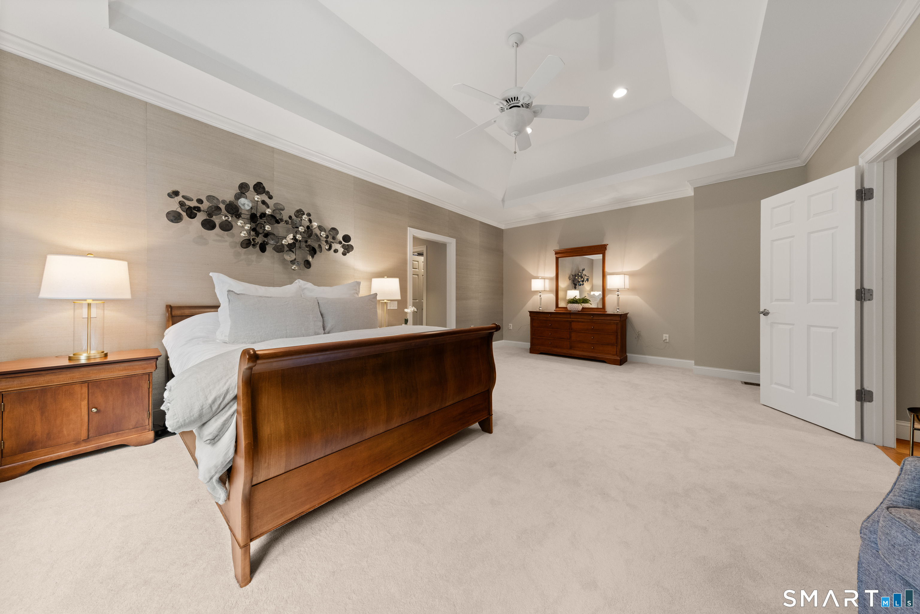 5 Champlains Drive Farmington CT 06032