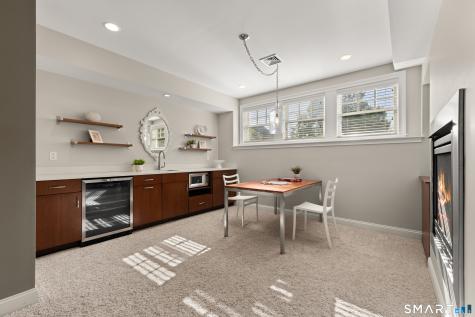 5 Champlains Drive Farmington CT 06032