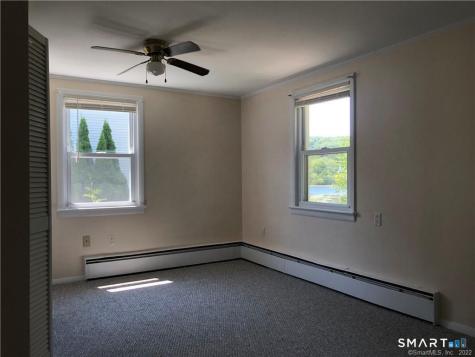 16 Pattagansett Drive East Lyme CT 06333