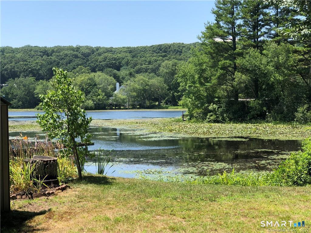 16 Pattagansett Drive East Lyme CT 06333