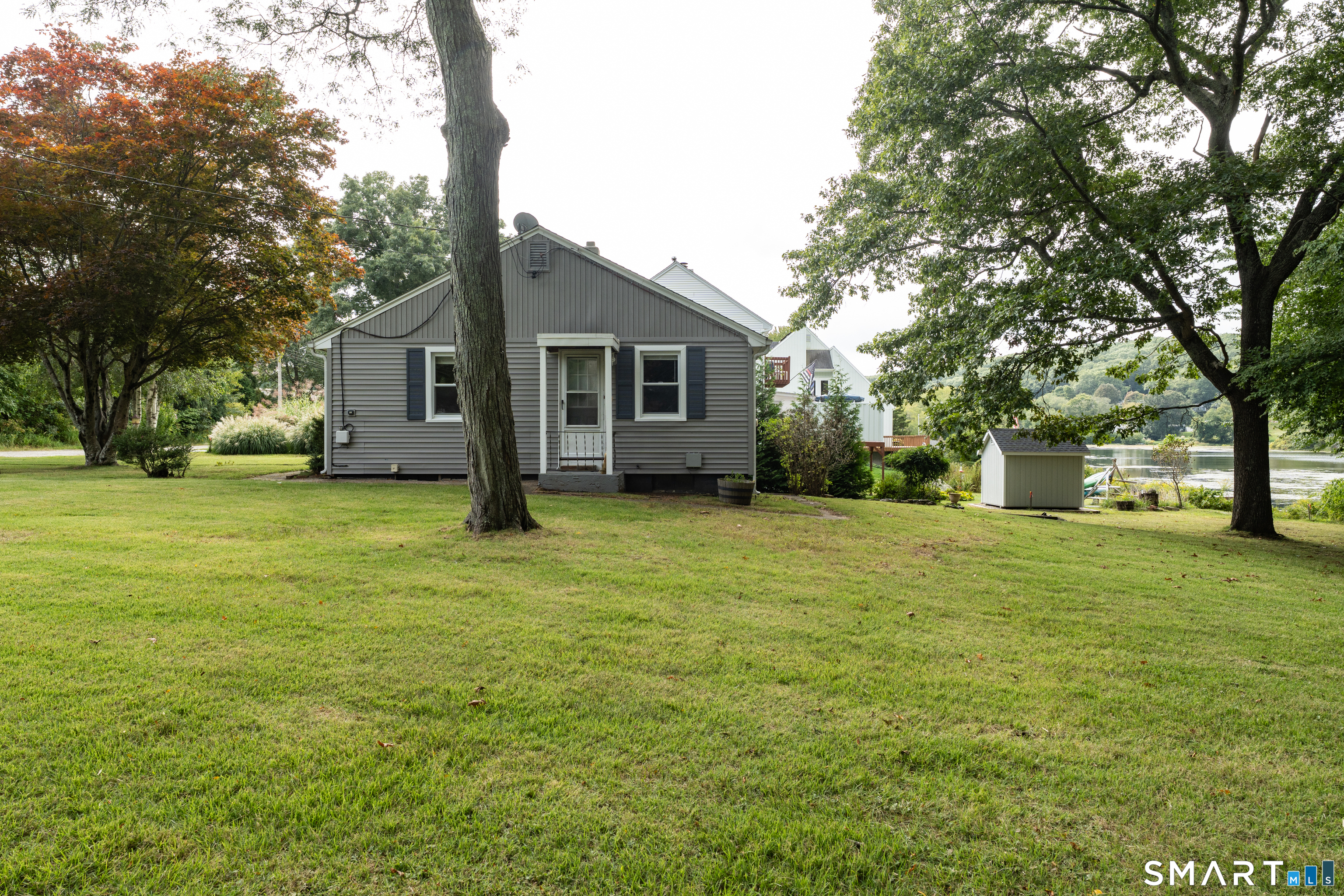 16 Pattagansett Drive East Lyme CT 06333