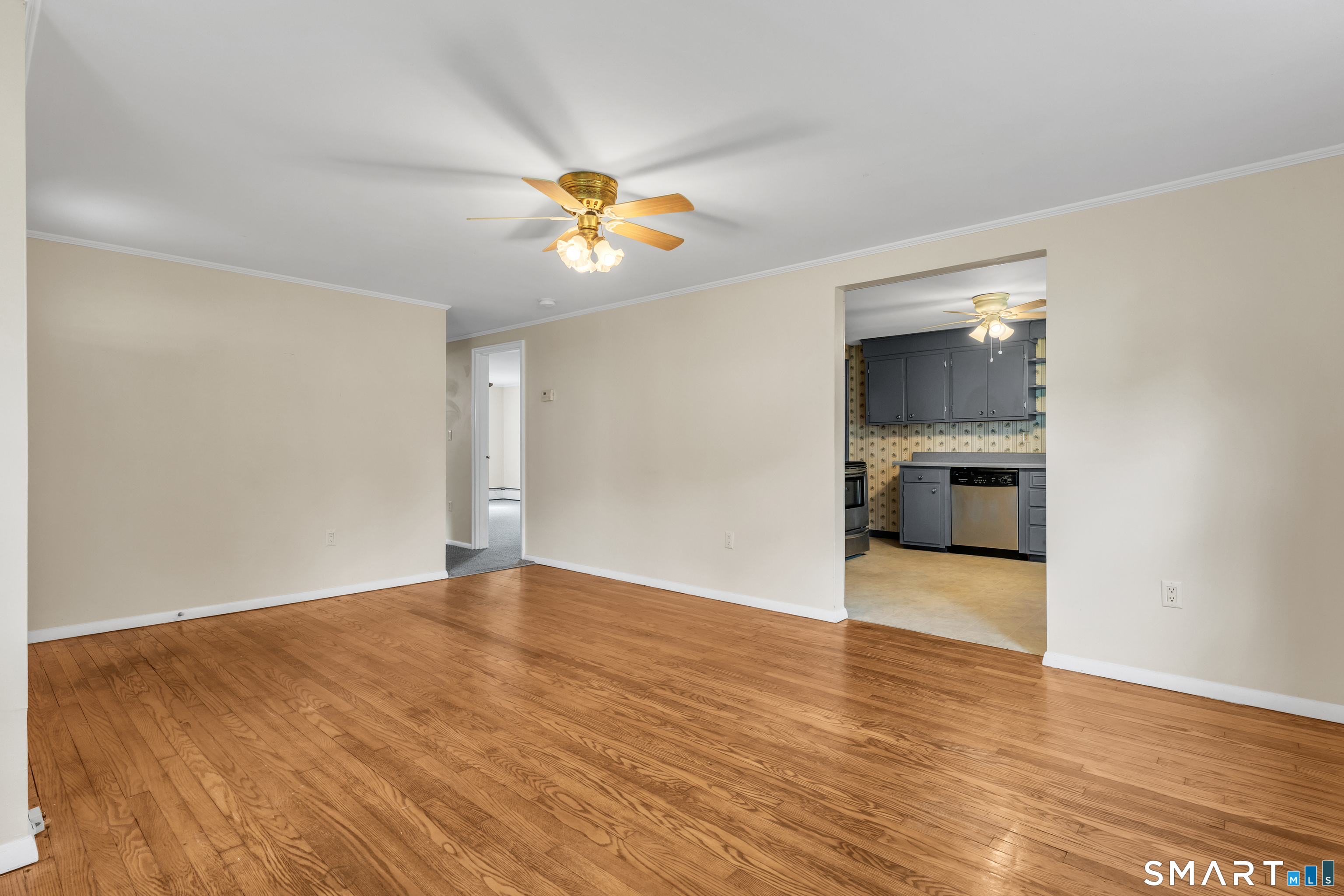 16 Pattagansett Drive East Lyme CT 06333