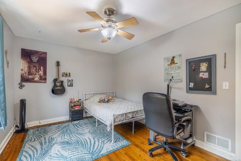22 Brookfield Road Seymour CT 06483