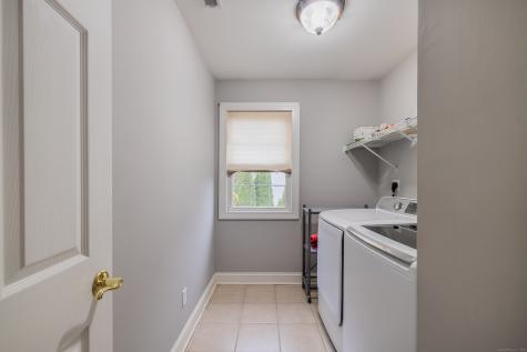 22 Brookfield Road Seymour CT 06483