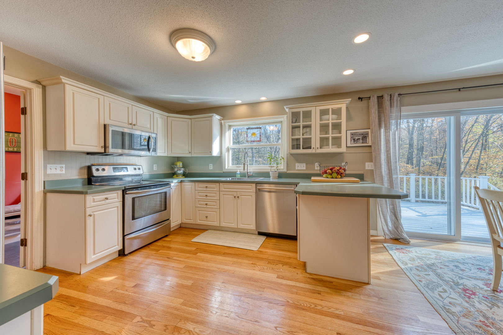 14 Daly Road East Hampton CT 06424