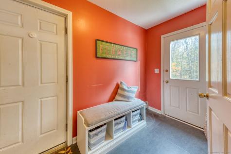 14 Daly Road East Hampton CT 06424