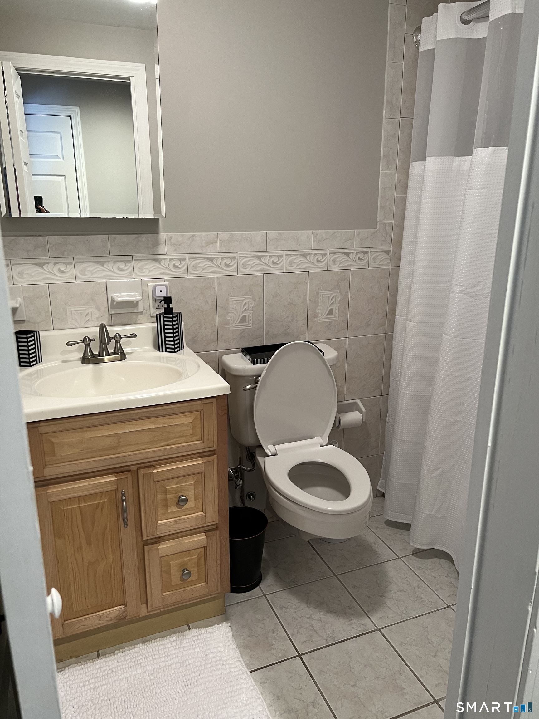 255 Tanglewood Circle Milford CT 06461