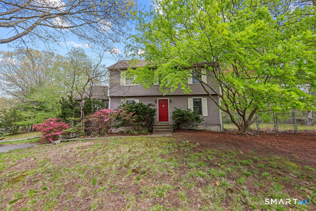 10 Oak Hill Drive Clinton CT 06413