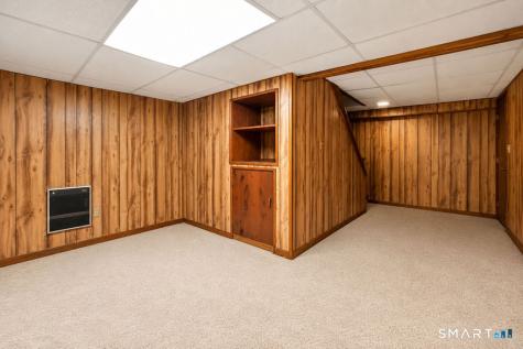 10 Oak Hill Drive Clinton CT 06413