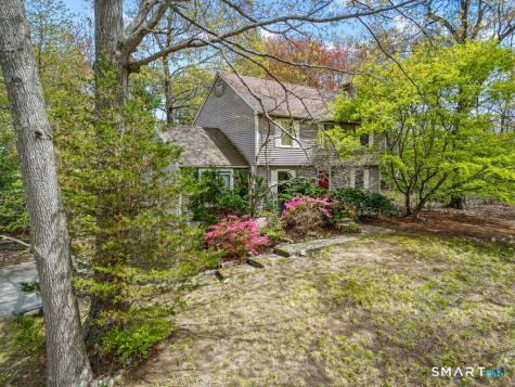10 Oak Hill Drive Clinton CT 06413