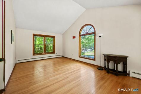 10 Oak Hill Drive Clinton CT 06413