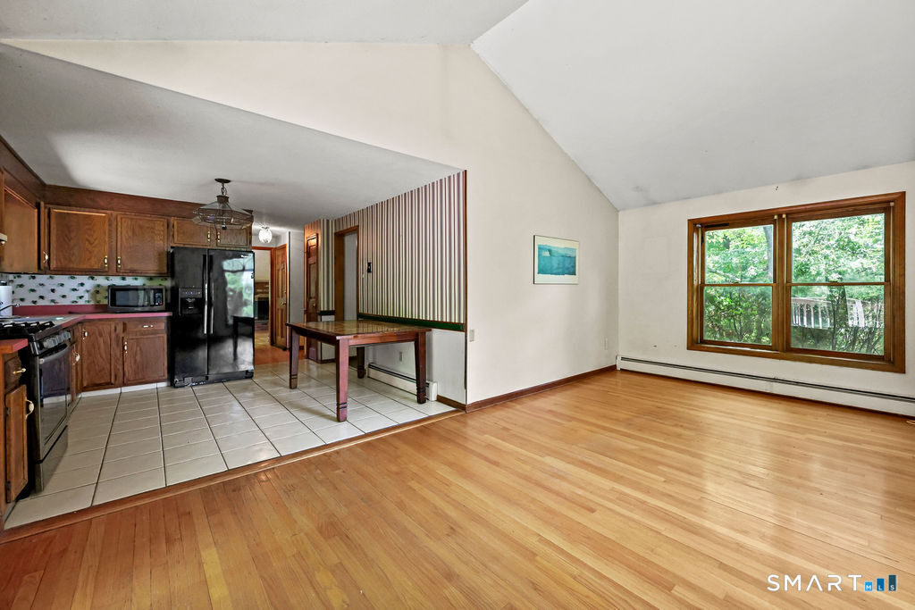 10 Oak Hill Drive Clinton CT 06413