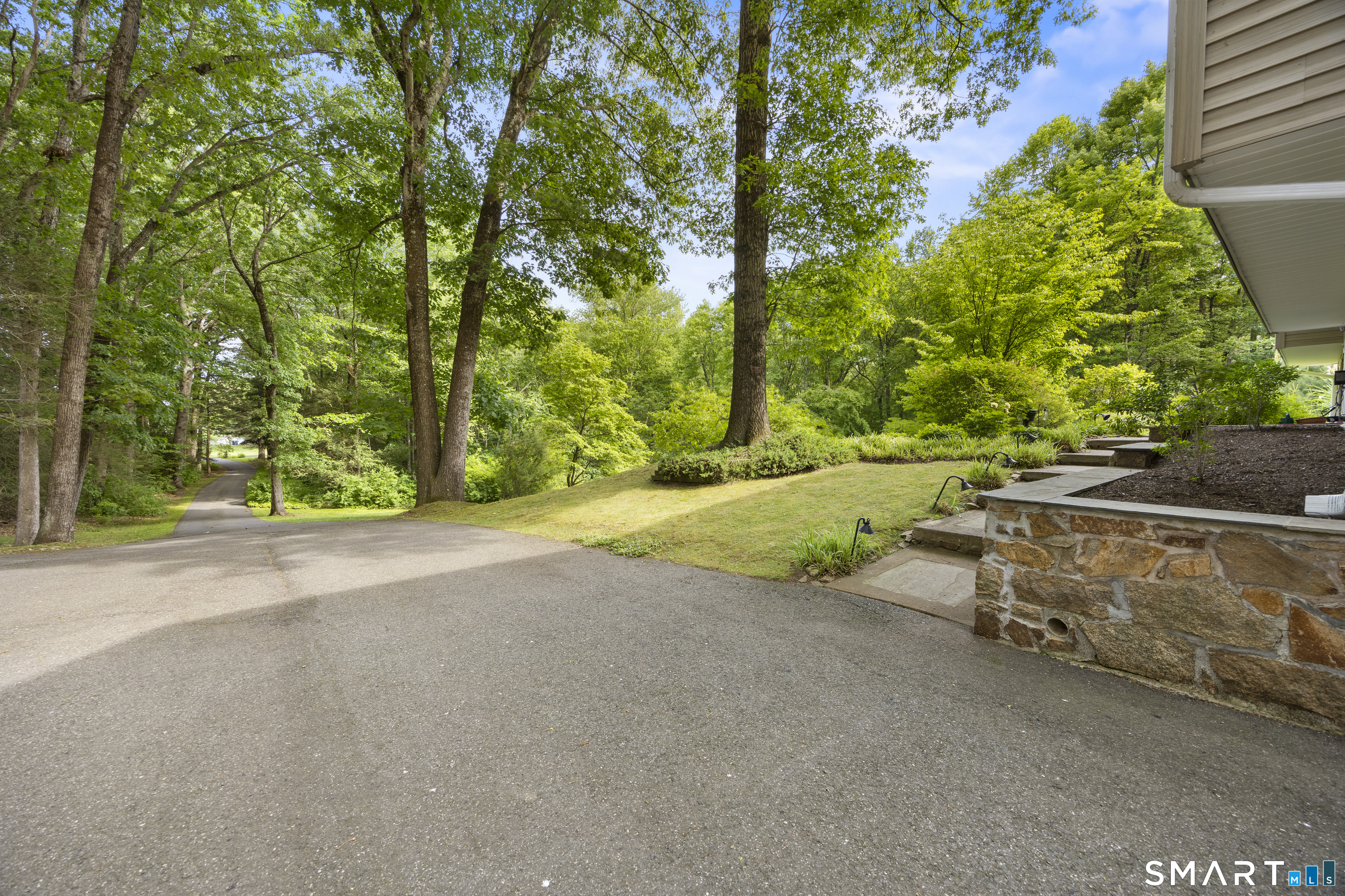 225 Timber Lane Cheshire CT 06410