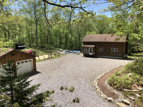 13 Harris Road Salem CT 06420