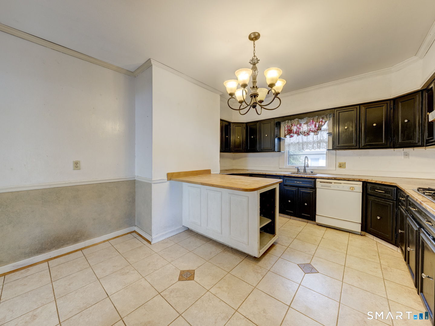 46 Merriman Street Bristol CT 06010