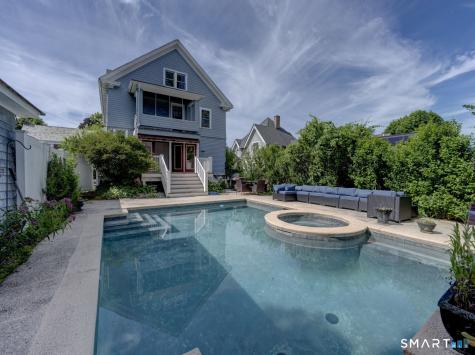 46 Merriman Street Bristol CT 06010