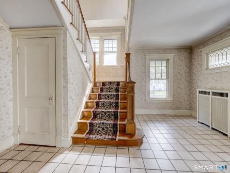 46 Merriman Street Bristol CT 06010