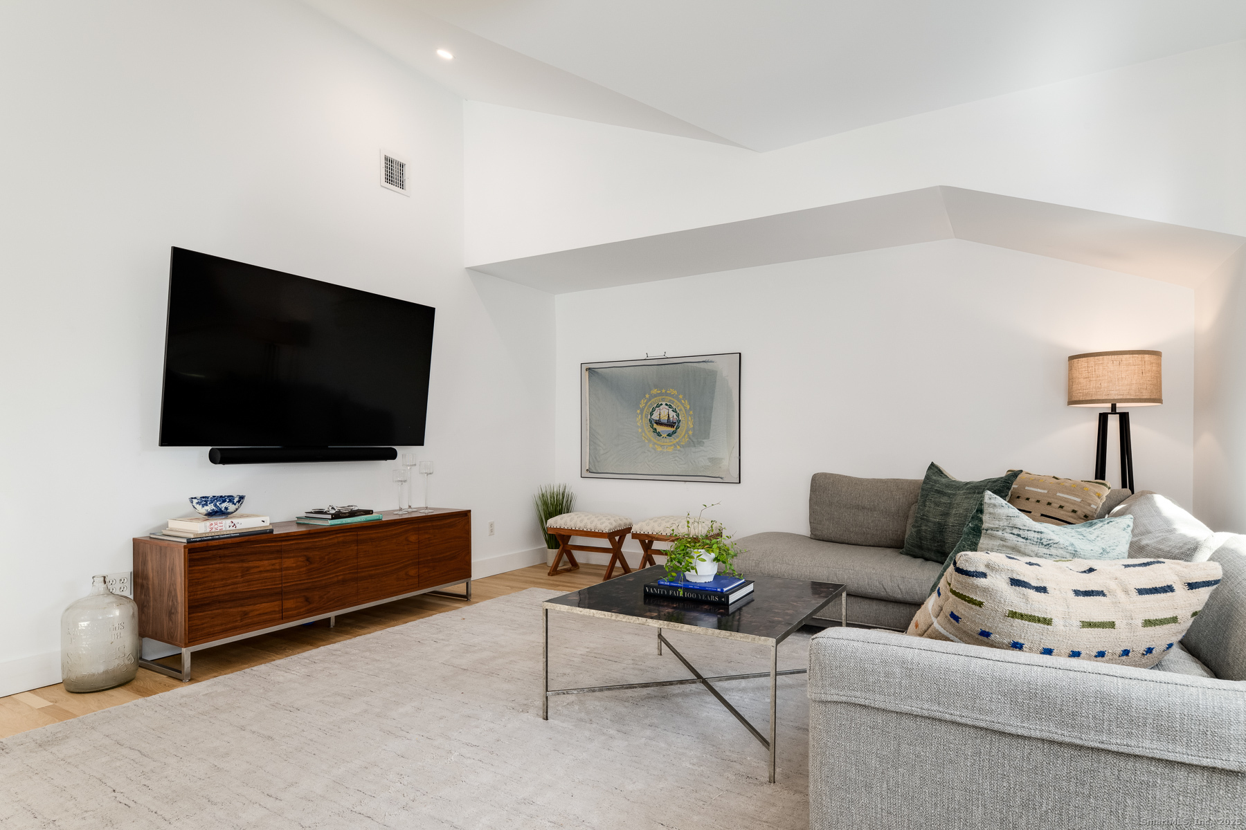 12 Libby Lane Darien CT 06820
