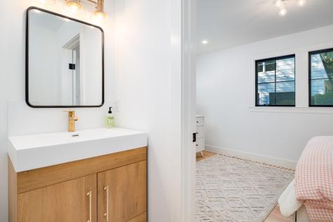 12 Libby Lane Darien CT 06820