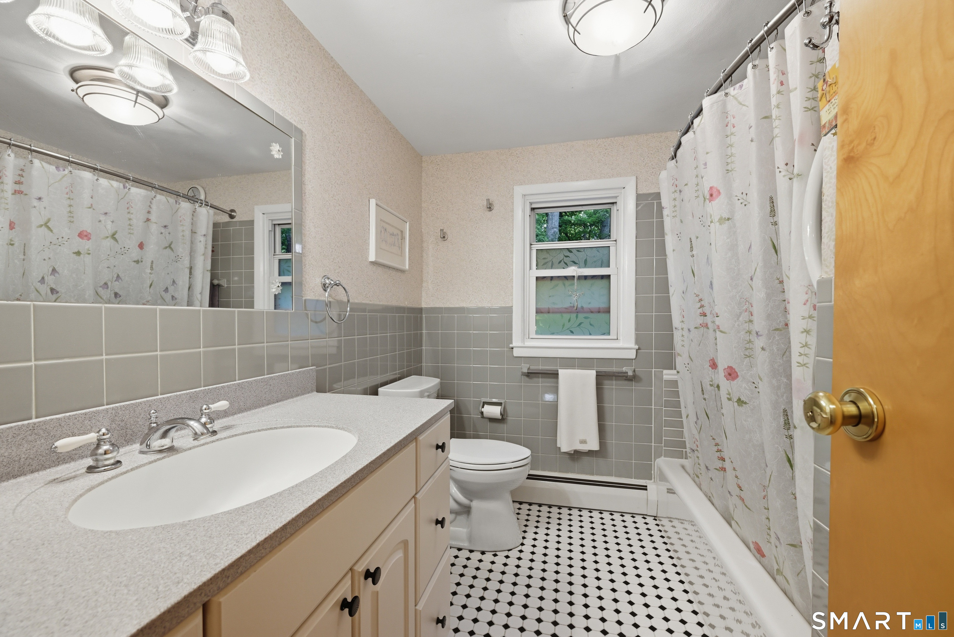 2 Ward Drive Danbury CT 06810